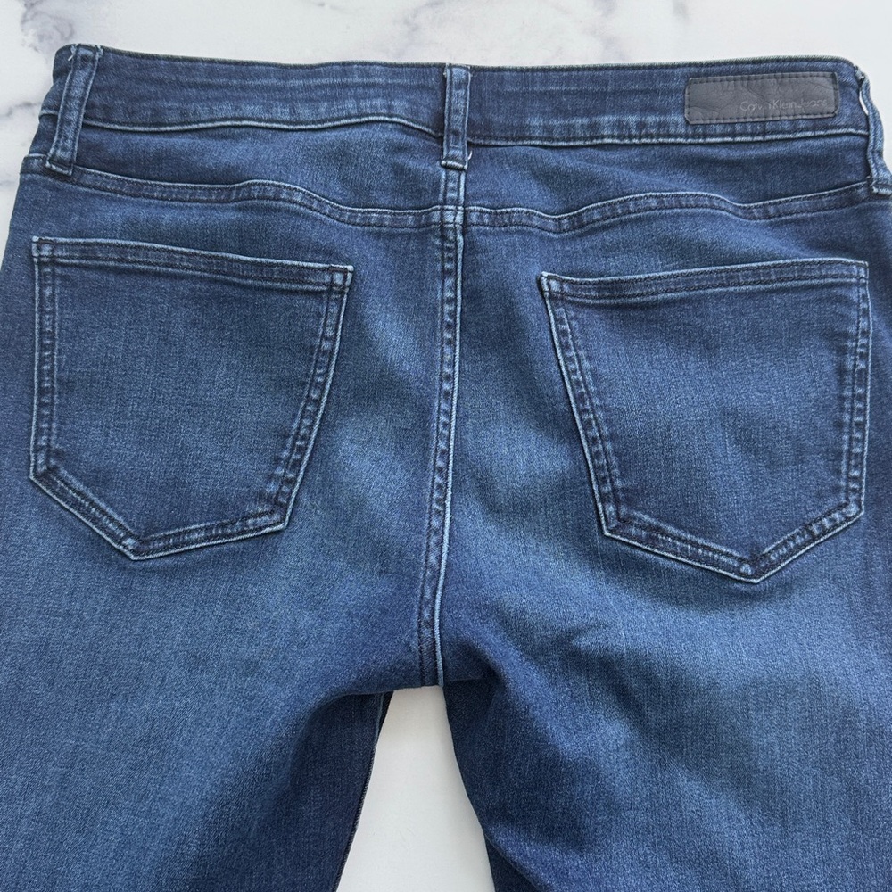 Calvin Klein Slim Boyfriend Jeans Size 6 - Picture 8 of 13